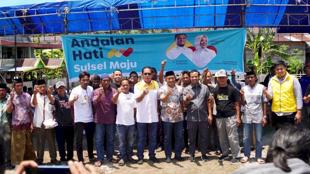 Ratusan Warga Selayar Sambut Kunjungan Andi Sudirman di Selayar