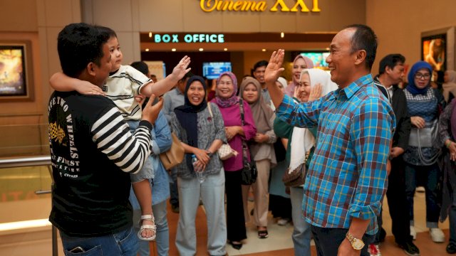 Pj Gubernur Prof Zudan Ajak Warga Nobar Film “Puang Bos”