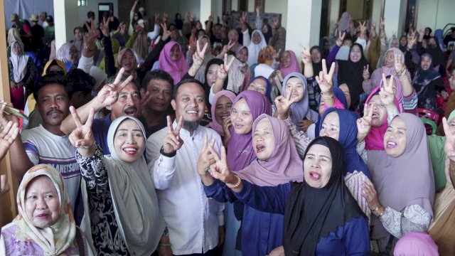 Ratusan Masyarakat Sambut Kehadiran Andi Sudirman di Binamu Jeneponto