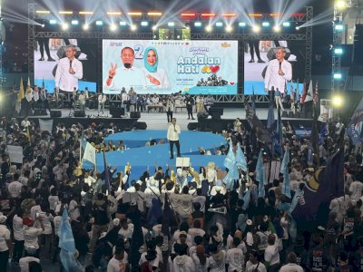 Andalan Hati Tegaskan Komitmen Melawan Hoaks Saat Kampanye Akbar di GOR Sudiang