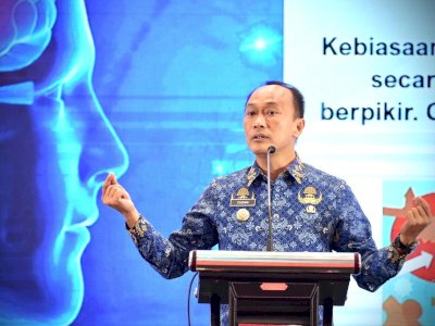 Pj Gubernur Prof Zudan Enam Bulan Pimpin Sulsel, Transaksi Surat Elektronik Naik 50 Kali Lipat