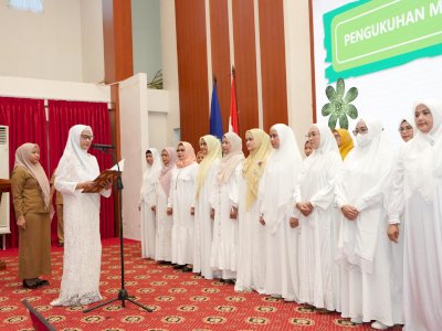 Pj Ketua TP PKK Ninuk Zudan Kukuhkan Majelis Taklim OPD Lingkup Pemprov Sulsel