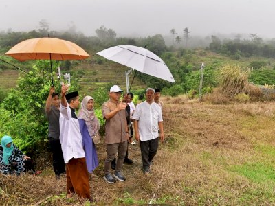 Kunjungi Pesantren Alam Indonesia di Barru, Prof Fadjry Djufry Siap Bantu Bibit Ternak Varietas Unggul