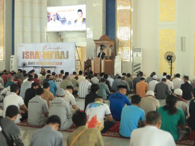 Pemprov Sulsel dan DKM Masjid Kubah 99 Asmaul Husna Peringati Isra Mi’raj 2025: Momentum Refleksi Spritual