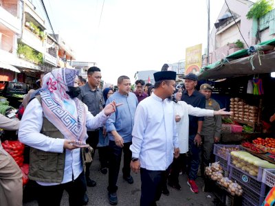 Gubernur Bersama Wagub Pantau Harga Sembako di Pasar Terong