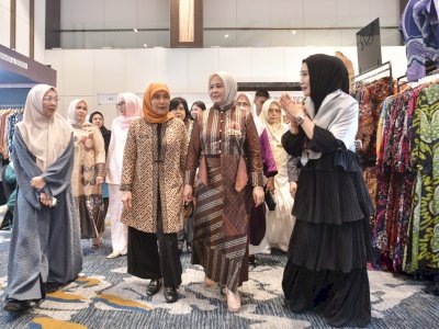 Bantu Permodalan UMKM, Wagub Sulsel Akan Lelang Preloved Pakaian di Trend Hijab Expo 2025