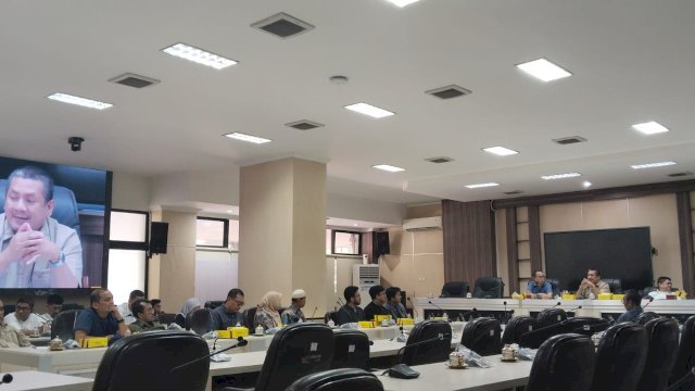 Komisi C DPRD Makassar Bahas Polemik Penolakan Kafe Startup Day oleh Warga