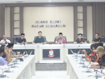 Komisi D DPRD Makassar Gelar RDP Bahas PHK Massal PT Wahyu Pradana Binamulia