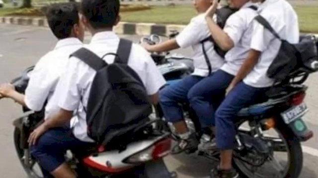 Rawan Lakalantas, DPRD Makassar: Pelajar SMP Harus Dilarang Bawa Motor ke Sekolah