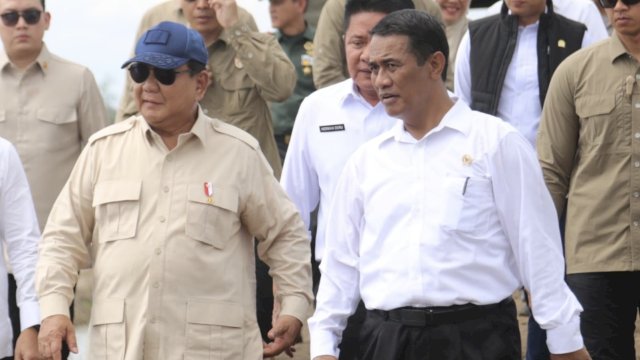 Presiden dan Wapres Puji Mentan Amran yang Terus Turun ke Sawah