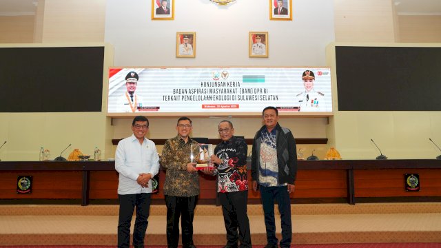 BAM DPR RI Bahas Pengelolaan Ekologi di Sulsel, Ini Program Pemprov