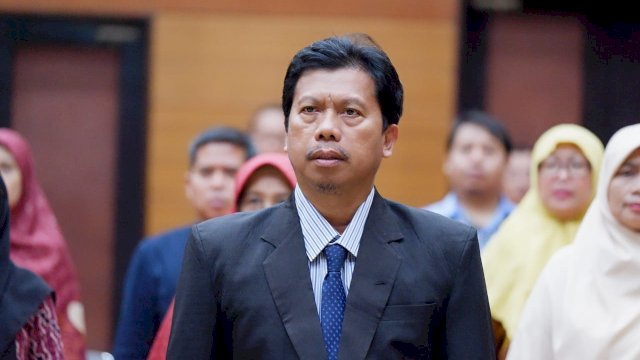 dr Ishaq Iskandar, kadia kesehatan prov. sulsel