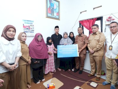 Gubernur Sulsel Ringankan Beban Keluarga Kasi Kesra dengan Santunan dan Fasilitas Transportasi