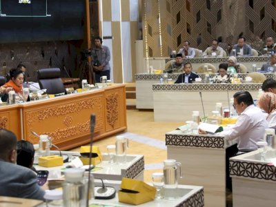 Komisi IV DPR RI: Produksi Surplus 3,7 Juta Ton, Harga Beras Bukan Tugas Mentan Amran