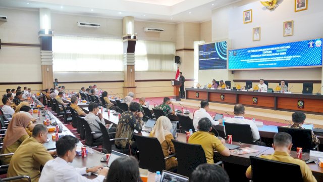 forum uji publik RUU Keamanan dan Ketahanan Siber di Ruang Rapat Pimpinan Kantor Gubernur, Jalan Urip Sumoharjo, Makassar, Senin, 8/9/2025