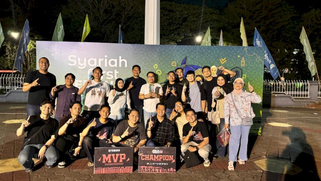 Tim Bola Basket Bank Sulselbar meraih juara pertama pada event Basket Ball 3x3 Competition Covid 19 regional se Sulawesi Selatan 2025 setelah berhasil mengalahkan Tim Bola Basket Pertamina di partai Final Minggu 14/09/2025