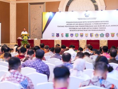 Gubernur Andi Sudirman Hadiri Penandatanganan MoU Distribusi Gas Bumi Bersama Kementerian ESDM Ditjen Migas