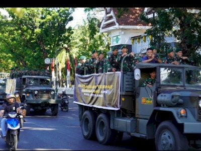 Cegah Anarkis, Pangdivif 3 Kostrad Suarakan Pesan Persatuan Saat Patroli Kota Makassar