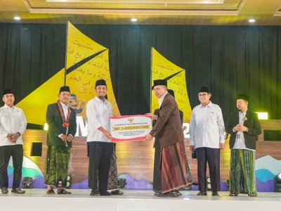 Gubernur Sulsel Komitmen Perkuat Infrastruktur Jalan di Wajo Senilai Rp522 Miliar