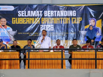 Semarak Hari Jadi Sulsel ke-356, Andi Sudirman Buka Gubernur Badminton Cup 2025