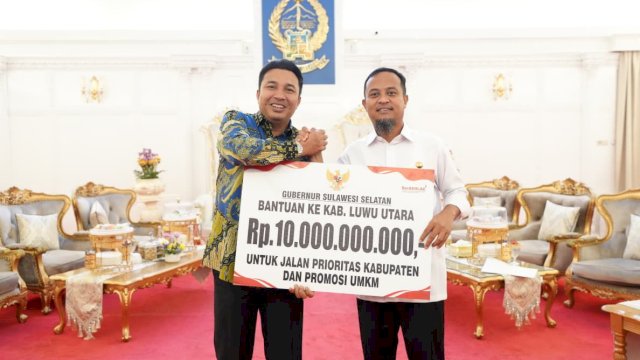 Gubernur Sulawesi Selatan, Andi Sudirman Sulaiman menerima kunjungan Bupati Luwu Utara (Lutra), Andi Abdullah Rahim, di Rumah Jabatan Gubernur Sulsel, Selasa (14/10/2025).