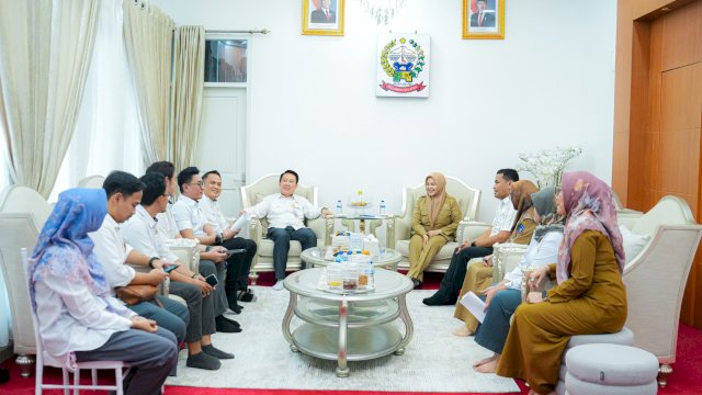 Wakil Gubernur Sulawesi Selatan, Fatmawati Rusdi menerima Kepala BPK Perwakilan Sulsel Winner Frengki Halomoan Manalu bersama jajaran pemeriksa BPK