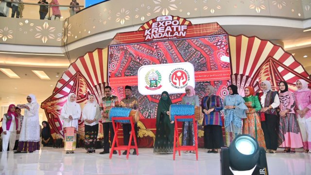 Expo Kreatif Andalan 2025 Resmi Dibuka, Sulsel Pamerkan Kekuatan Wastra dan Kriya