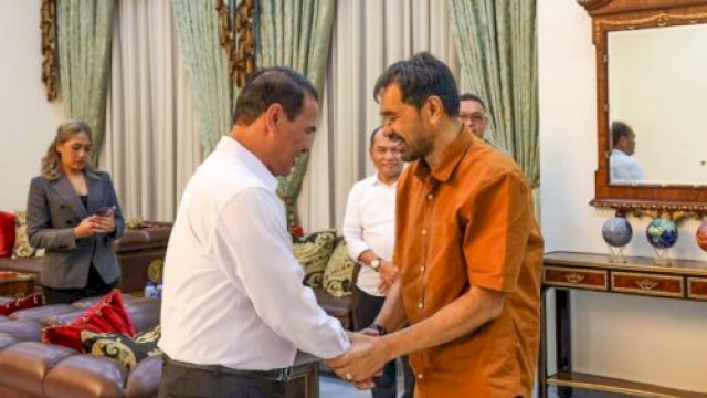 Gubernur Aceh Muzakir Manaf saat menemui Menteri Pertanian Andi Amran Sulaiman di kediaman Menteri Pertanian, Jakarta, Senin (22/12/2025). Foto: Humas Kementan