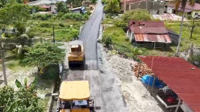 Bupati Luwu Utara Apresiasi Gubernur Sulsel atas Bantuan Rp9,5 Miliar Perbaikan Jalan Strategis