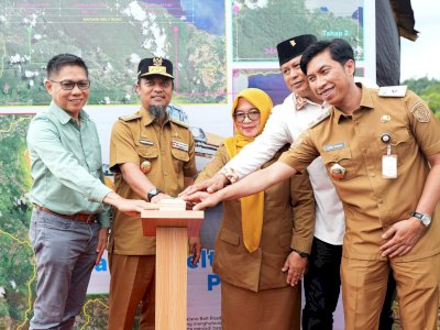Gubernur Sulsel Lakukan Groundbreaking Matano Belt Road, Hubungkan Luwu Timur&ndash;Sulteng via Darat