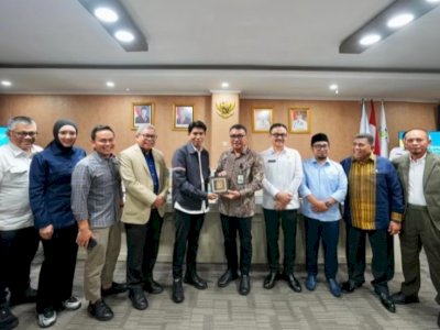 Sekprov Sulsel Sambut Kunker Komisi II DPR RI di Bank Sulselbar