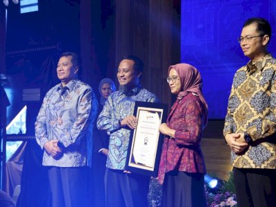 Pemprov Sulsel Raih Penghargaan SAKIP 2025, Nilai Akuntabilitas Kinerja Naik ke Kategori Sangat Baik