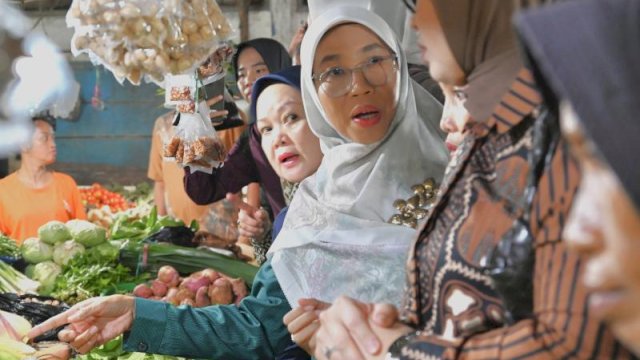 Momen Ramadan, Komisi IX Turun Langsung ke Pasar Maricaya Makassar Pastikan Keamanan Bahan Pangan