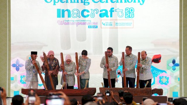 Sulawesi Selatan Tampilkan Kriya Batu Alam dan Wastra Tenun Unggulan di INACRAFT 2026*