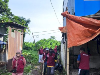 Penertiban &ldquo;Markas&rdquo; Waria di Pekuburan Panaikang, Ditemukan Kondom dan Botol Lem di Lokasi