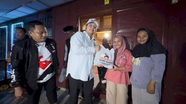 Gandi Rusdi Pimpin Safari Ramadan PSI Sulsel, Sri Dewiyanti Tegas Ratakan Kemenangan &mdash; Warga Jeneponto Bahagia