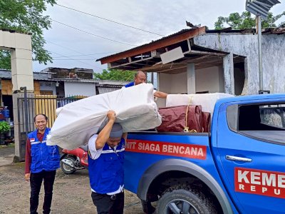 Banjir Landa Sejumlah Wilayah Makassar, Gubernur Sulsel Kerahkan Tim Tagana dan Dinsos