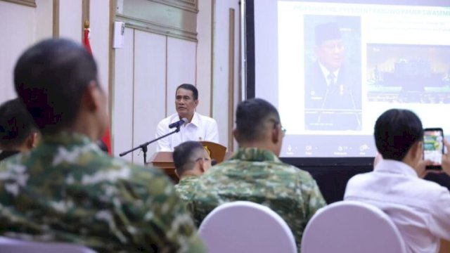 Perkuat Swasembada, Mentan Amran Minta Kontrak Cetak Sawah Rakyat 101 Ribu Hektare Tuntas dalam Sebulan