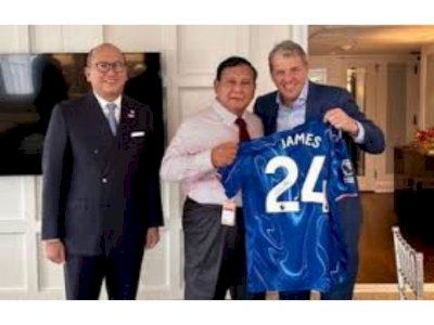 Momen Todd Boehly Beri Jersey Chelsea ke Prabowo, Janji Bakal Bawa ‘The Blues’ dan Lakers ke Tanah Air