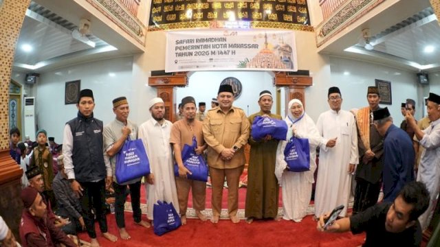 Walikota Makassar Foto list.