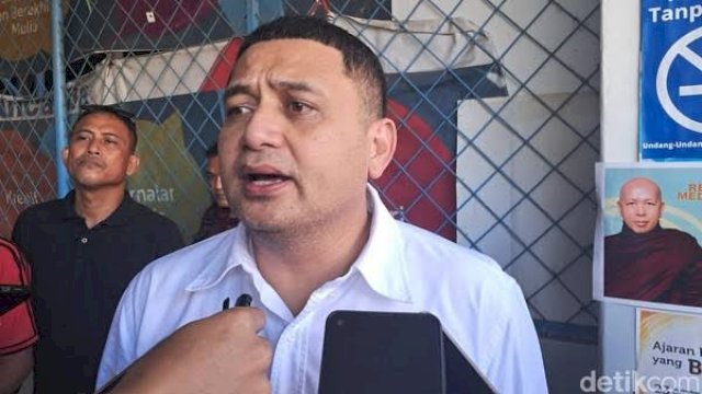 Kembalikan Fungsi Trotoar, Munafri Arifuddin Targetkan Penataan PKL di Seluruh Kecamatan