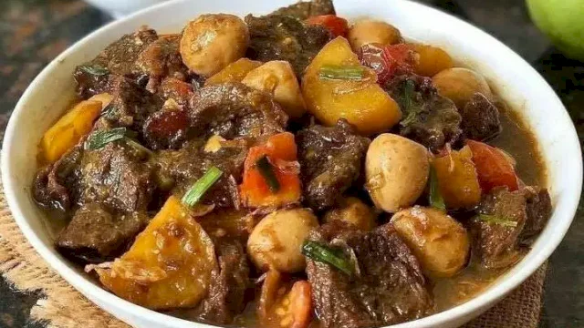 Resep Semur Daging Sapi Spesial, Menu Buka Puasa yang Lembut