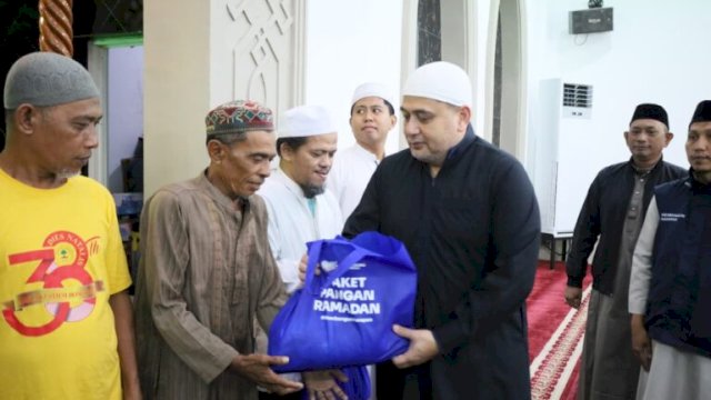 Lewat Safari Salat Subuh, Wali Kota Makassar Ajak Warga Perkuat Nilai Spiritual dan Kebersamaan