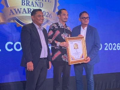 Bank Sulselbar Raih Penghargaan Top Digital Corporate Brand Award 2026