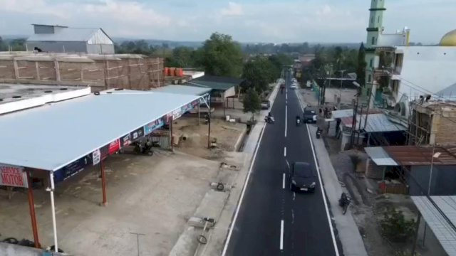 Pemprov Sulsel Genjot Proyek Jalan Multi Years, Ruas Impa-Impa&ndash;Anabanua Capai Progres 53,46 Persen