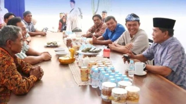 Pintu Terbuka di Kampung Bugis: Hangatnya Lebaran Gubernur Zainal Bersama Warga Tarakan