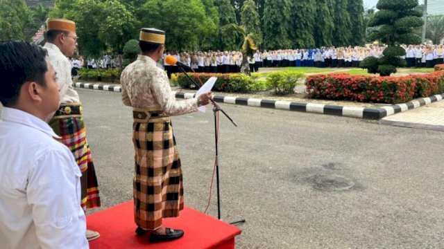 Pimpin Apel Perdana, Bupati Bone Tekankan Disiplin ASN