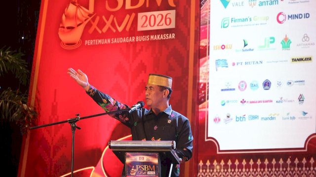 Menteri Pertanian (Mentan) Andi Amran Sulaiman menegaskan hilirisasi sebagai kunci utama untuk memperkuat ekonomi nasional, kemandirian energi, serta ketahanan pangan di tengah dinamika global. Hal tersebut disampaikan saat menghadiri Pertemuan Saudagar Bugis Makassar (PSBM) XXVI Tahun 2026 di Hotel Claro Makassar, Kamis (26/3/2026).