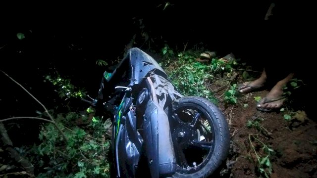 Misteri Penemuan Motor Tanpa Pelat di Pekuburan Bitowa, Polsek Manggala Lakukan Penyelidikan