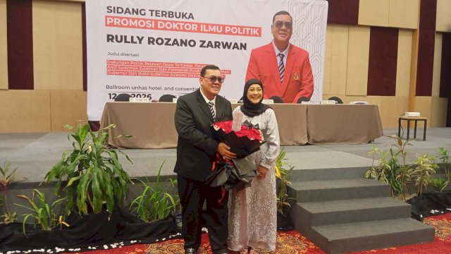 Rully Rosano Zarwan dan istri (Indah Maulina Apriyanti)